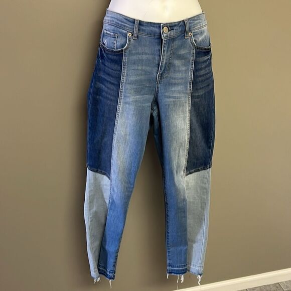 LOGO by Lori Goldstein Patchwork Blue Straight Leg 5 Distressed Jeans- Size 6 - Picture 3 of 15